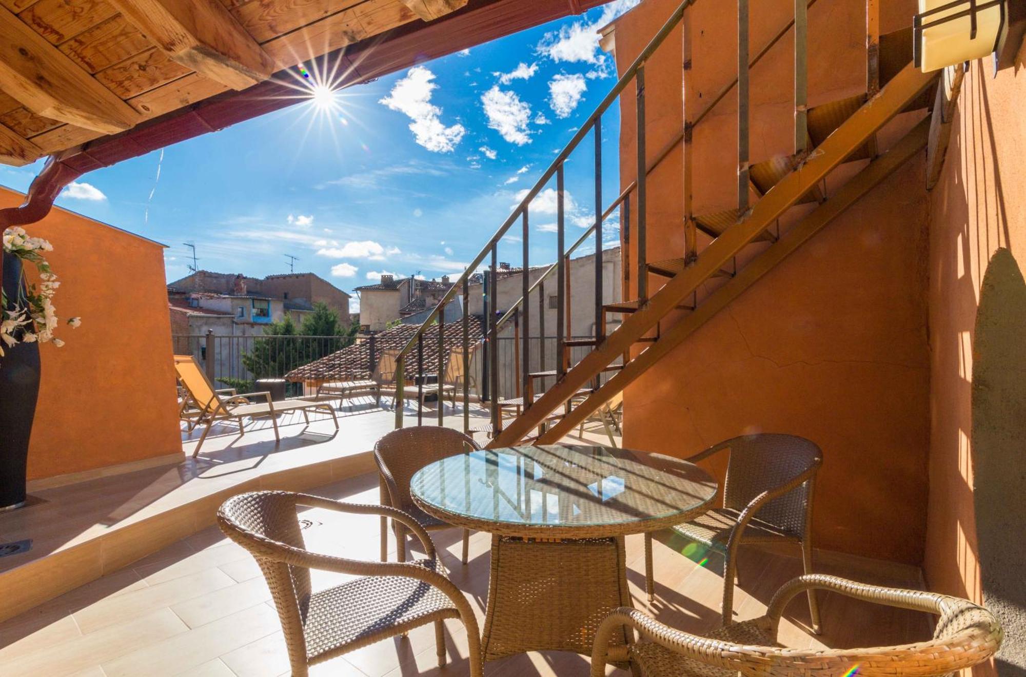 Rey Mundo Hotel Munebrega Luaran gambar