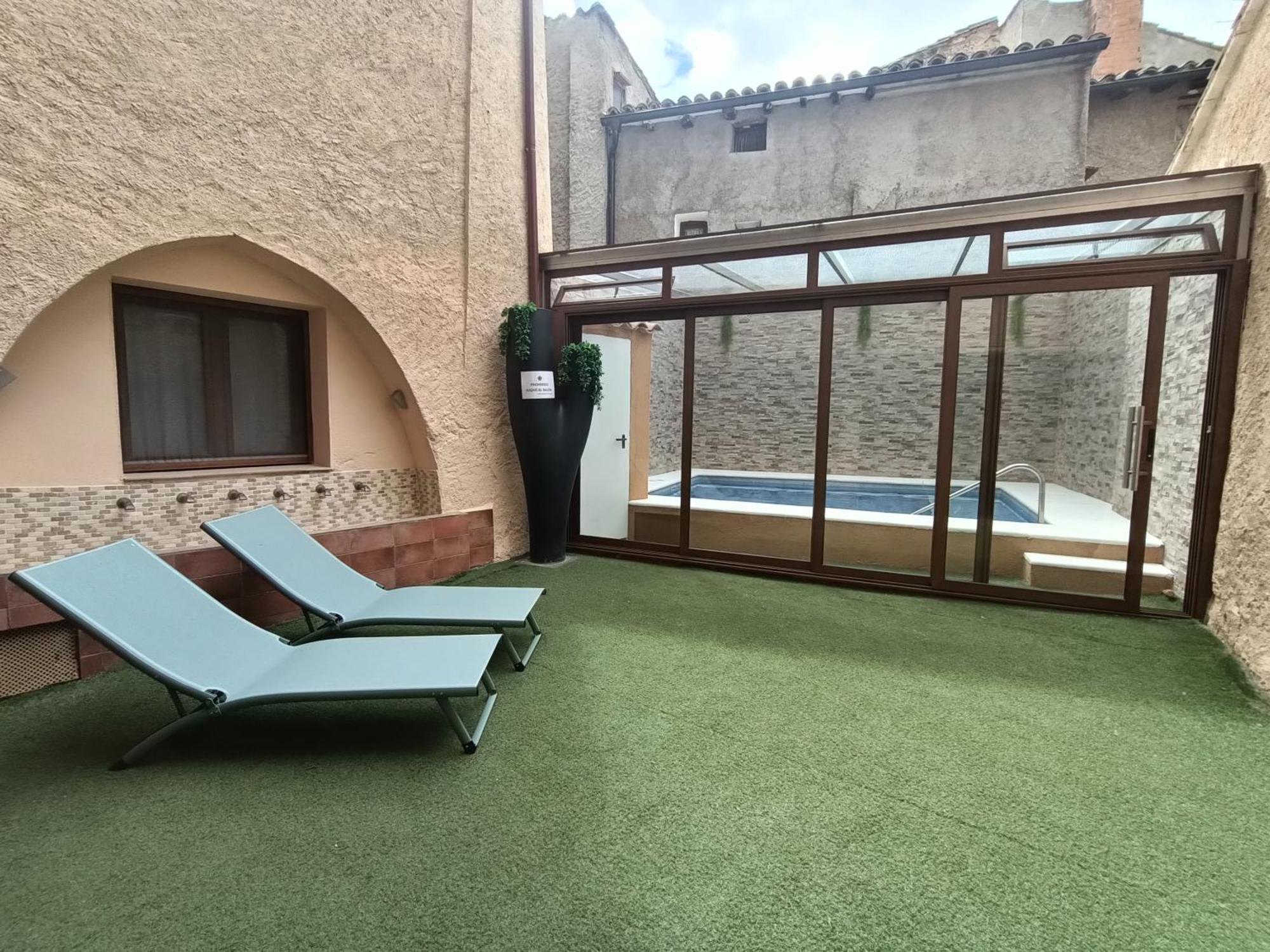 Rey Mundo Hotel Munebrega Luaran gambar